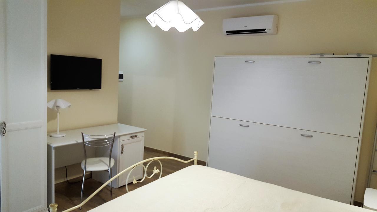 Bed And Breakfast Sun Wine Таранто Экстерьер фото