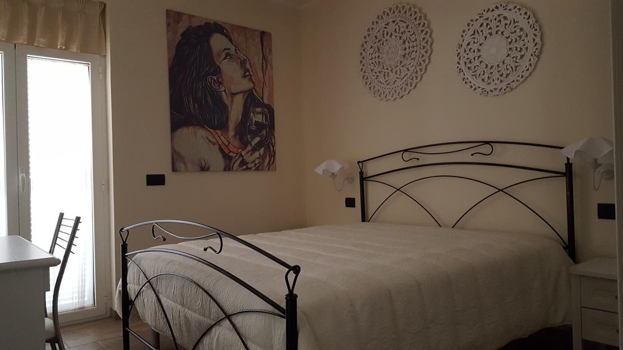 Bed And Breakfast Sun Wine Таранто Экстерьер фото