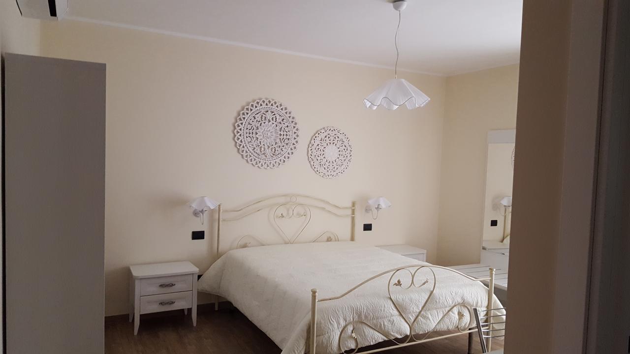 Bed And Breakfast Sun Wine Таранто Экстерьер фото