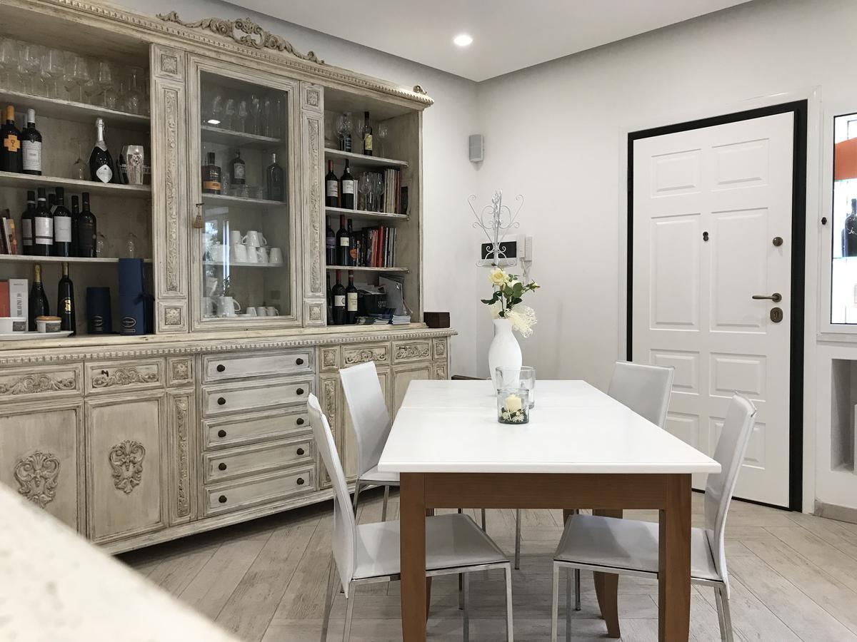 Bed And Breakfast Sun Wine Таранто Экстерьер фото